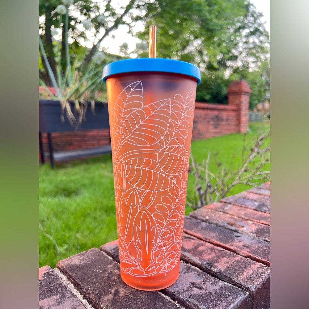 Starbucks Summer 2017 Matte Coral Rainforest Leaves Retired Collectors Tumbler